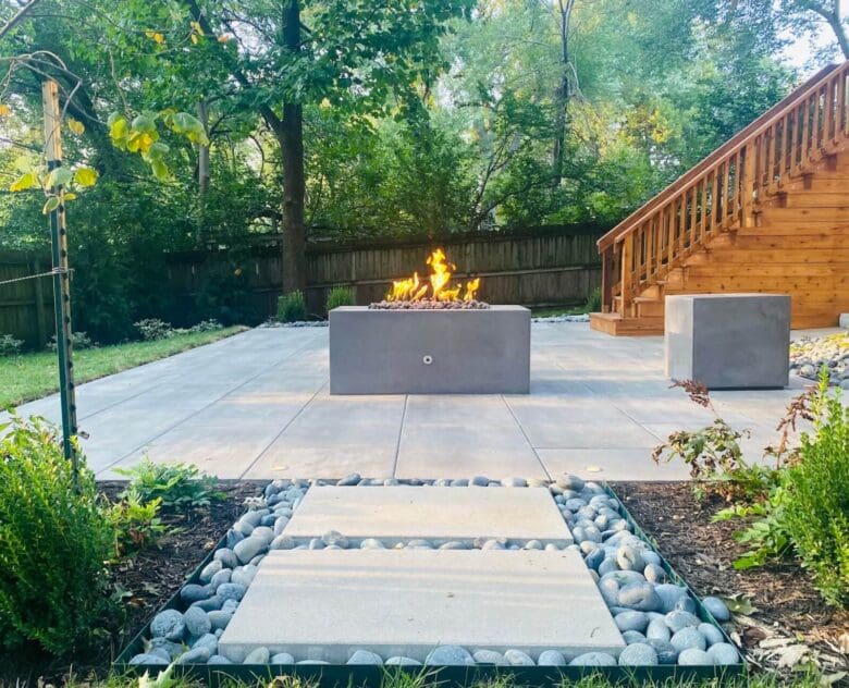 Outdoor Fire Stone Design Kansas City