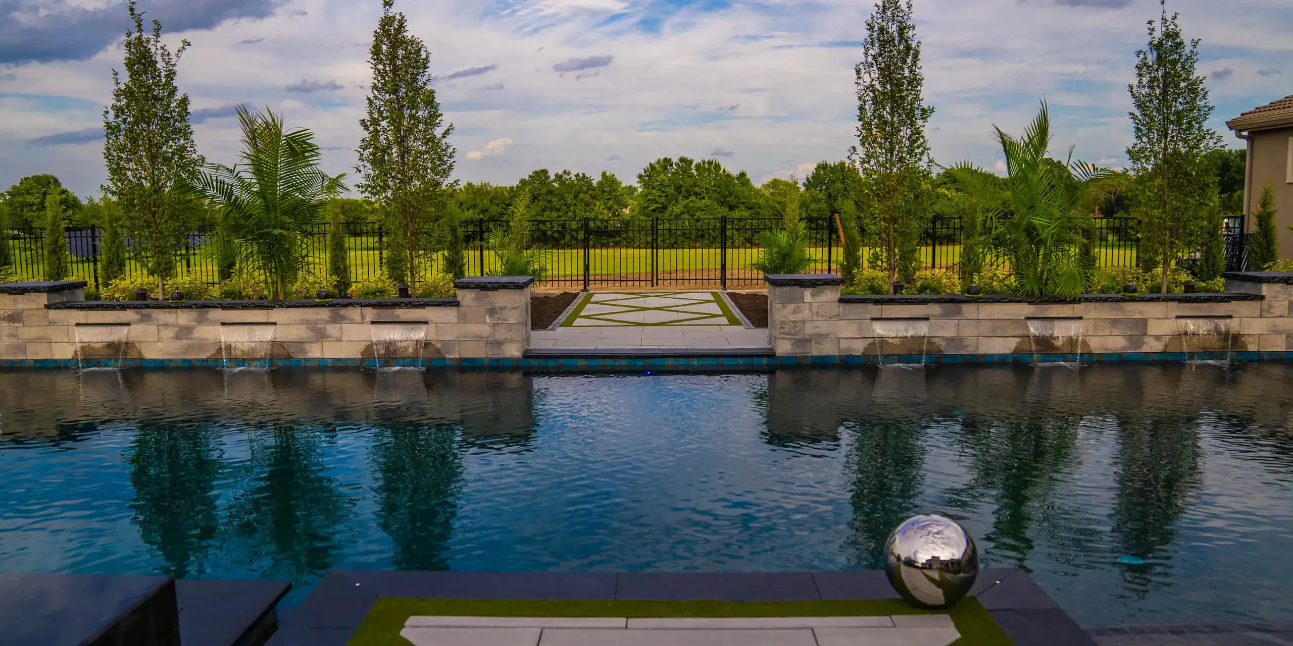 Kansas City, MO Spa & Pool Builders