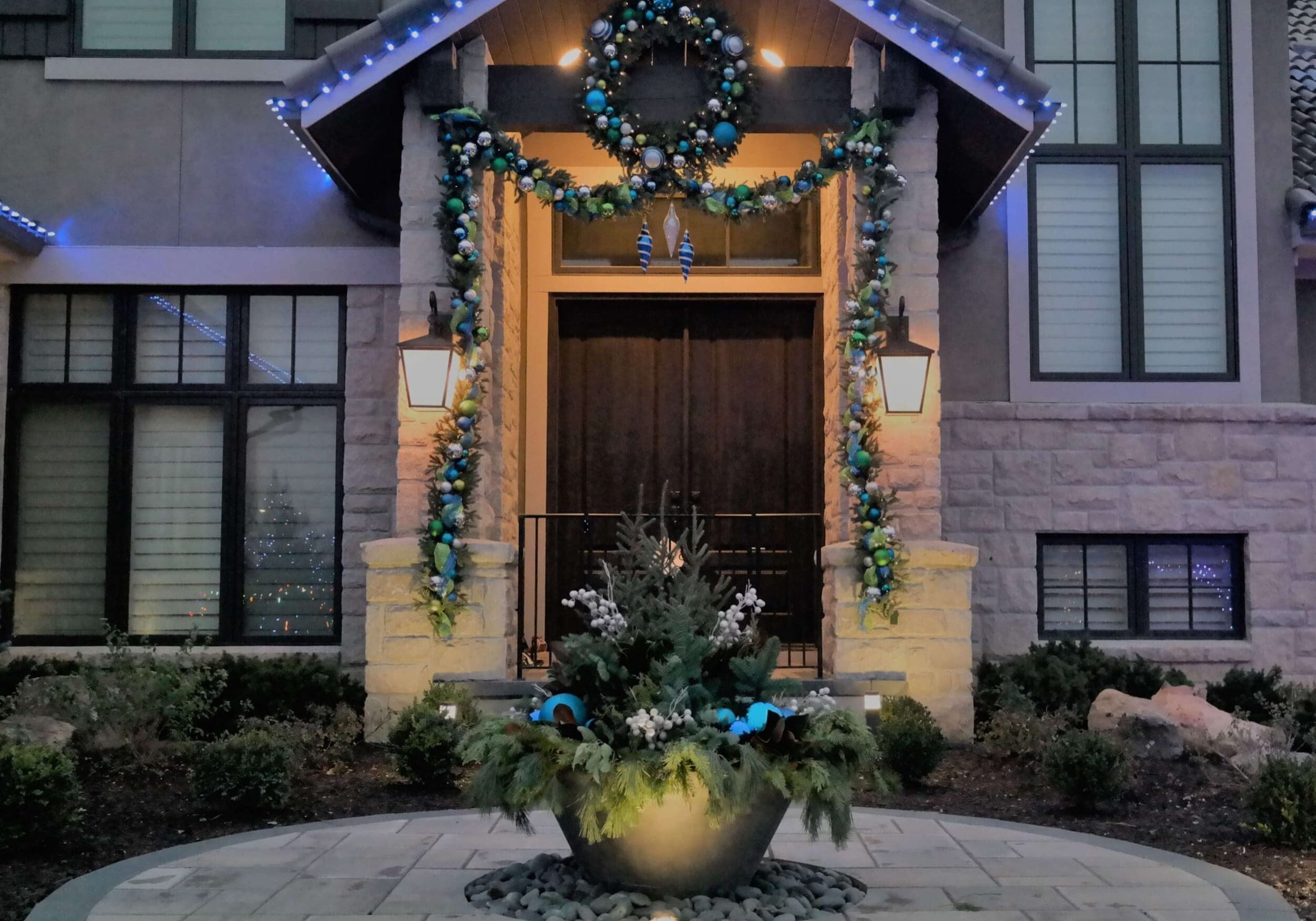Overland Park, KS Holiday Lighting Overland Park, KS Holiday Lighting