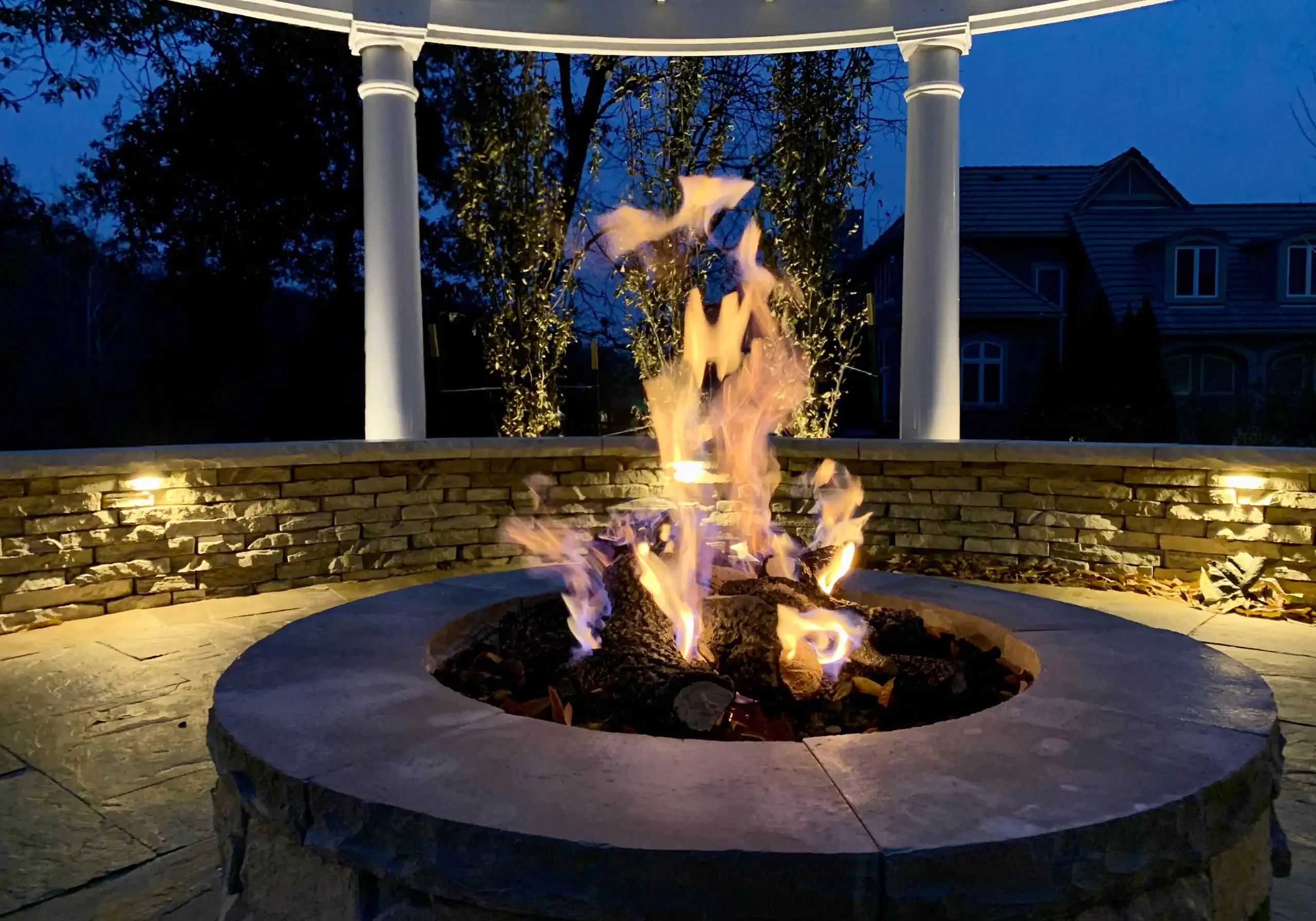 Outdoor Fire Pits and Fireplaces Kansas City, MO