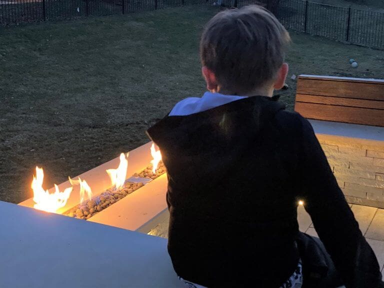 Stone bar Fire pit Design Kansas City