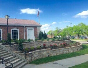retaining wall and garden landscaping Kansas City